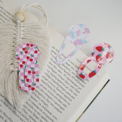 Rainbow Paperclip Bookmark Svg Template for Book Lovers | Cute Reading Accessories | Bookmark Cut Files | Gifts for book lovers