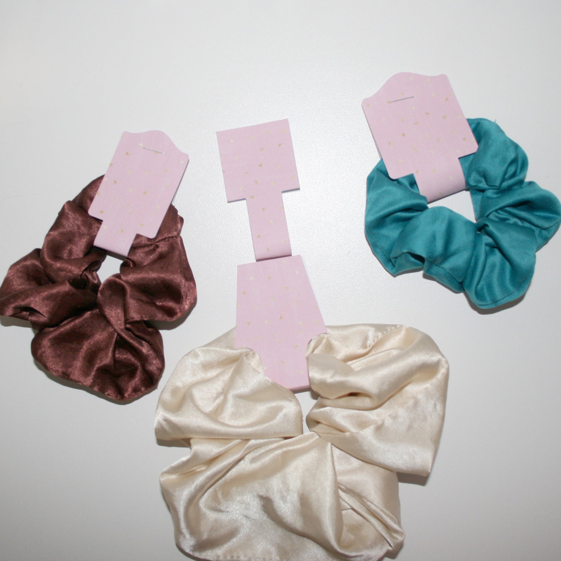 Scrunchie Labels Template |Hair Accesories Packaging Card Svg 2